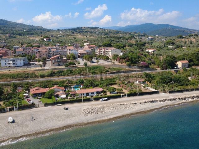 Appartamento in vendita a Acquedolci, Sicilia