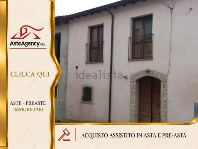 Appartamento in vendita a Magliano de' Marsi, L'Aquila