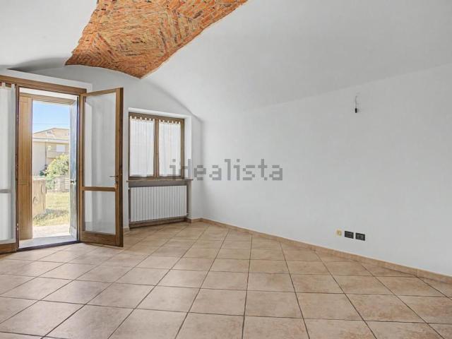 Appartamento in vendita a Luvinate, Varese