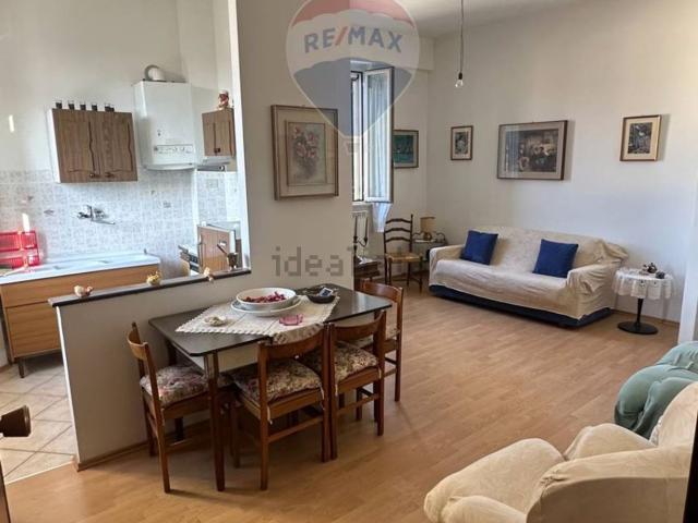 Appartamento in vendita a Foligno, Umbria