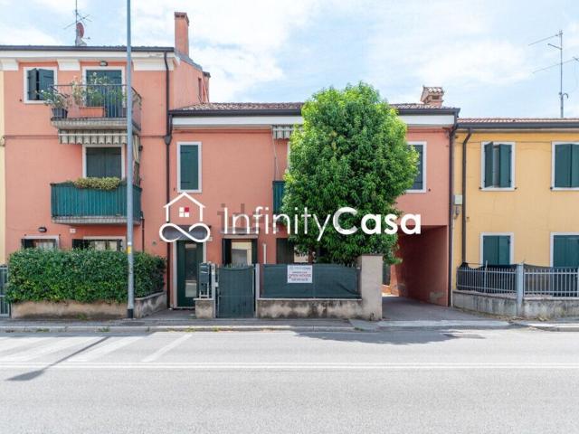 Appartamento in vendita a Sud-Ovest, Brenzone