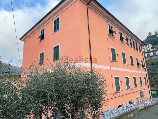 Appartamento in vendita a Serra Riccò, Prelo