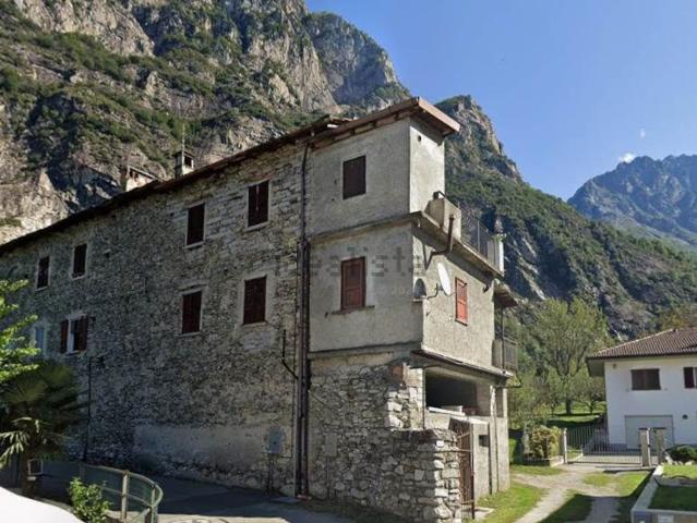 Appartamento in vendita a Comunità montana della Valchiavenna, Novate Mezzola