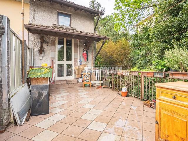Appartamento in vendita a Montichiari, Lombardia