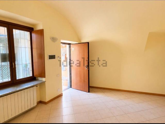 Appartamento in vendita a Brembate di Sopra, Bergamo