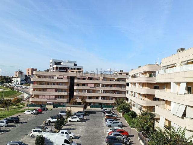 Appartamento in vendita a Municipio Roma III, Roma Capitale