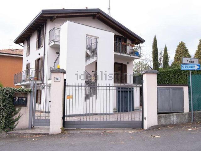Appartamento in vendita a Scirello, Luvinate