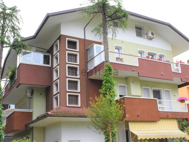 Attico in vendita a San Lorenzo in Strada, Riccione