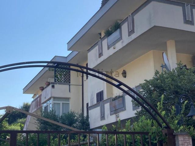 Appartamento in vendita a Lido di Enea, Roma Capitale