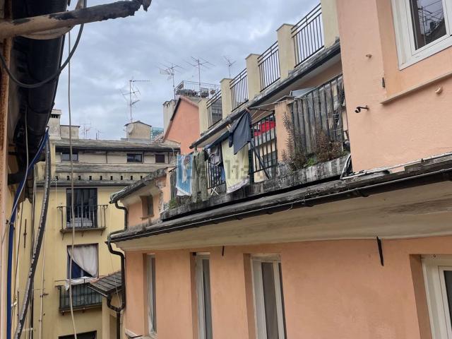 Attico in vendita a Centro Est, Serra Riccò