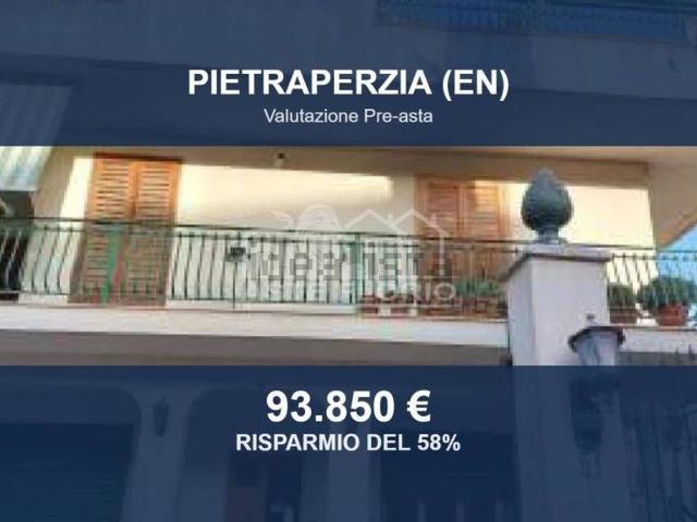 Attico in vendita a Pietraperzia, Enna