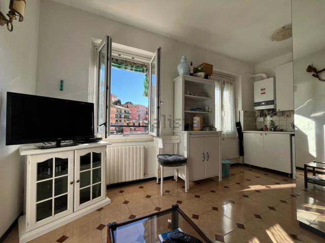 Appartamento in vendita a Zoagli, Liguria