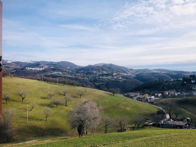 Appartamento in vendita a Cerro Veronese, Veneto