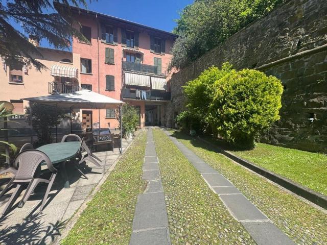 Appartamento in vendita a Pirlotti, Capriolo