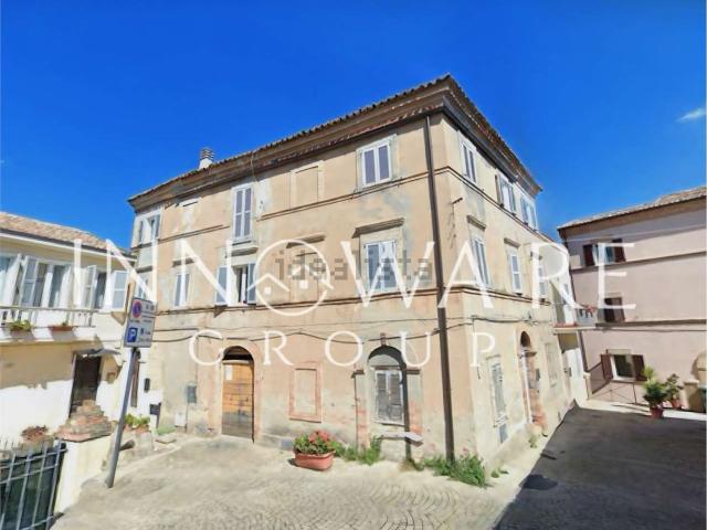 Appartamento in vendita a Contrada Celeste, Marche