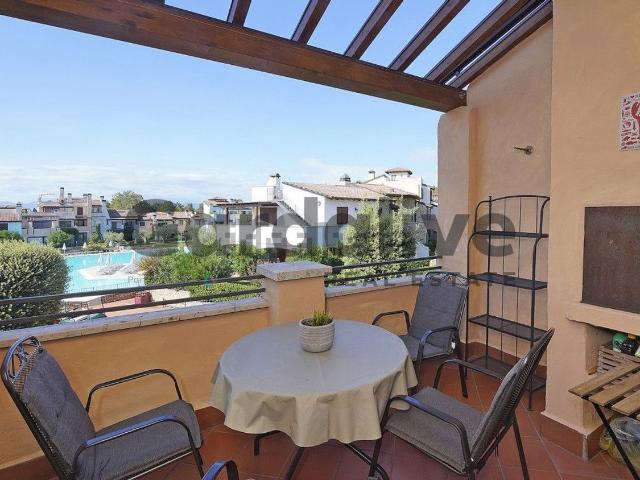 Appartamento in vendita a Peschiera Del Garda, Veneto