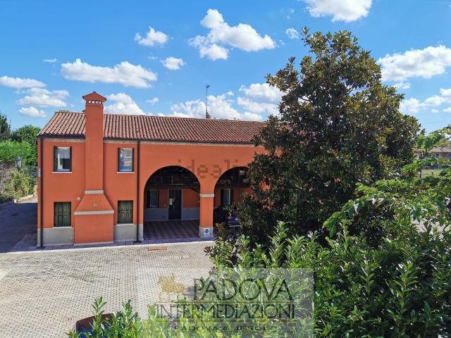 Appartamento in vendita a Sacra Famiglia, Padova