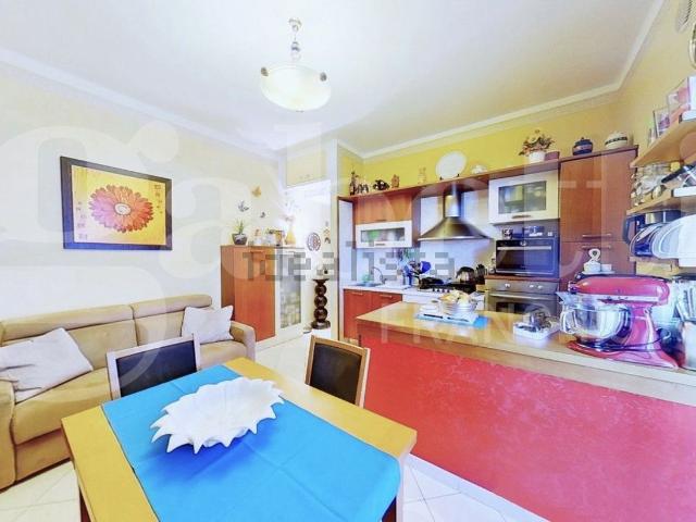 Appartamento in vendita a Carrara, Toscana