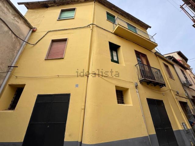 Appartamento in vendita a Giffoni Valle Piana, Campania
