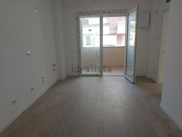 Appartamento in vendita a Villaggio 1° maggio, Rimini