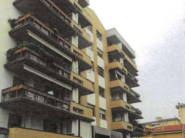 Appartamento in vendita a Prato, Toscana
