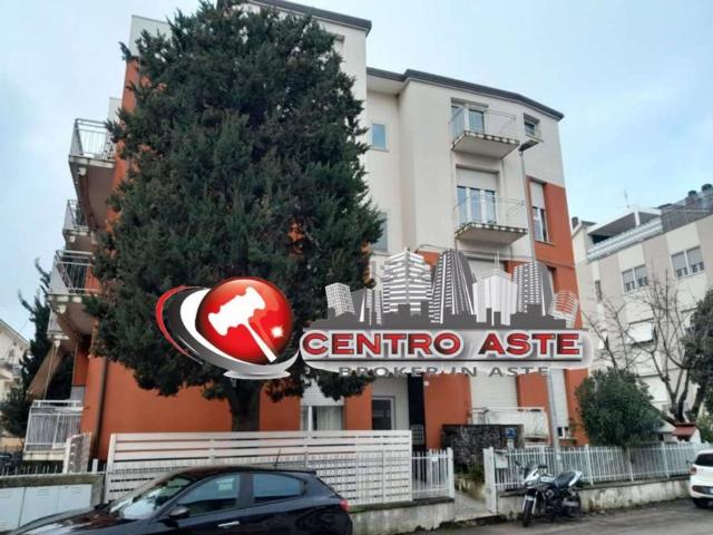 Appartamento in vendita a Loreto, Marche
