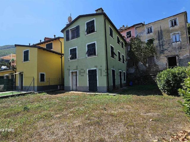 Appartamento in vendita a Carrodano, Liguria