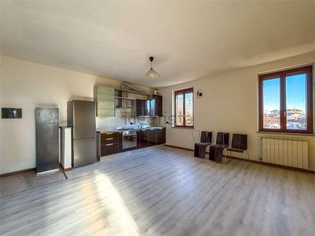 Appartamento in vendita a Magenta, Lombardia
