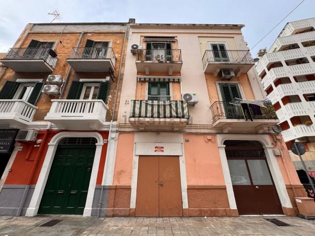 Appartamento in vendita a Municipio 1, Puglia