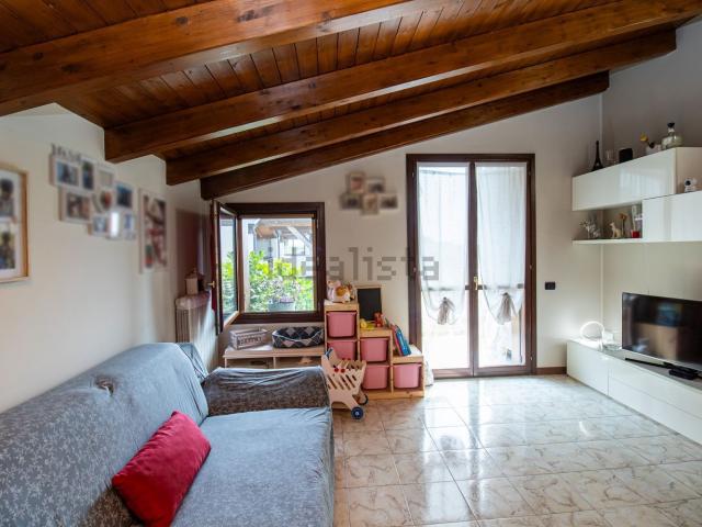 Appartamento in vendita a Roncello