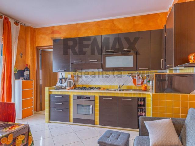 Appartamento in vendita a Monte Rosello, Cala Di Volpe