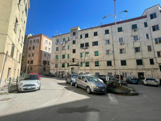 Appartamento in vendita a Salerno, Campania