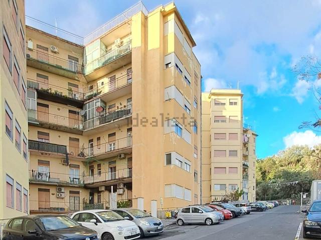 Appartamento in vendita a Valverde, Catania