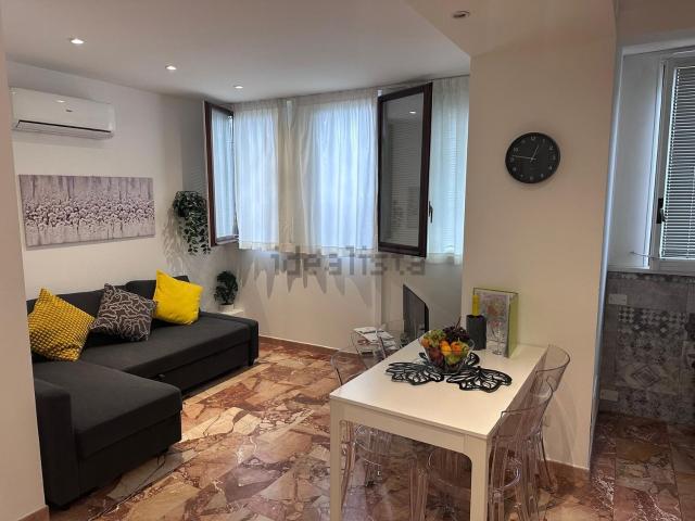 Appartamento in vendita a Quartiere 5, Firenze