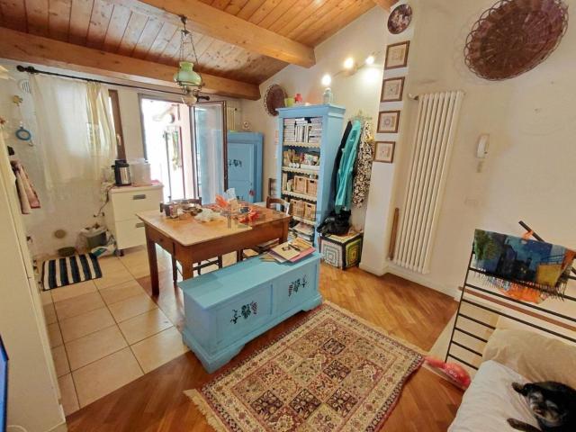 Appartamento in vendita a Villa Fastiggi, Marche