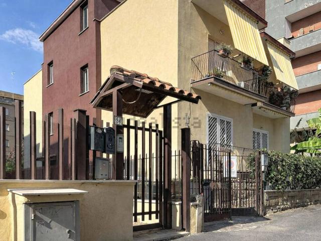 Appartamento in vendita a Roma Capitale, Lazio