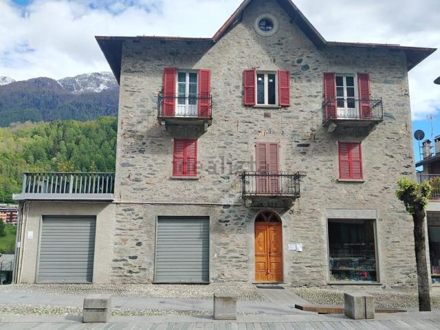 Appartamento in vendita a Chiesa In Valmalenco, Lombardia