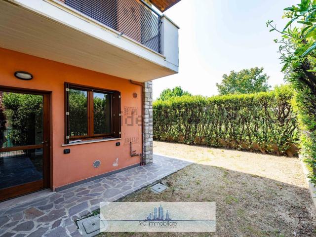 Appartamento in vendita a Brusaporto, Lombardia