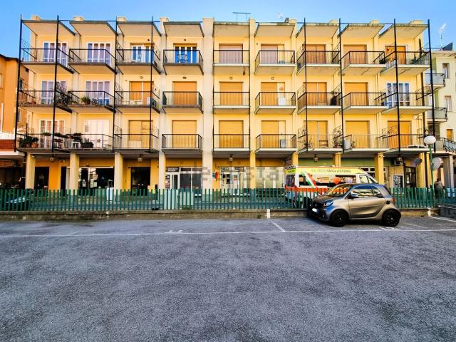 Appartamento in vendita a Spotorno, Liguria