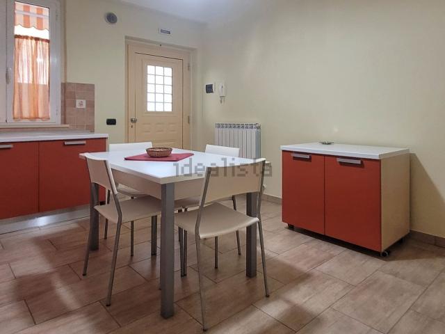 Appartamento in vendita a Ragnola, Marche