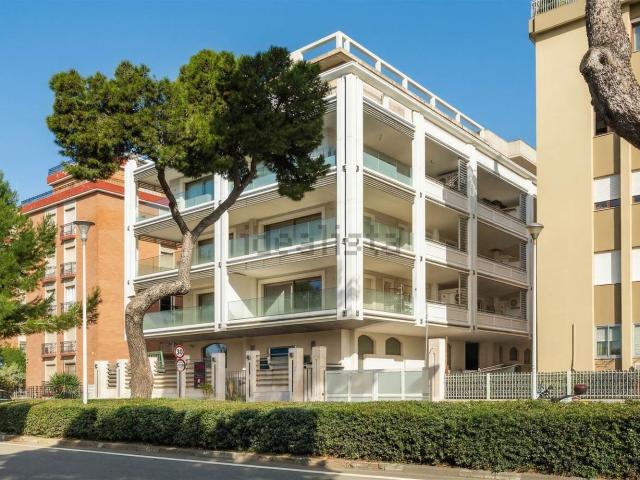 Appartamento in vendita a Bonaria, Cagliari