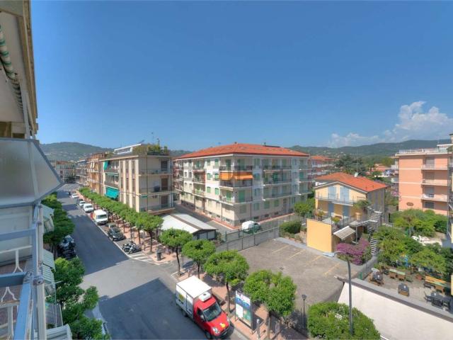 Appartamento in vendita a Diano Calderina, Diano Marina