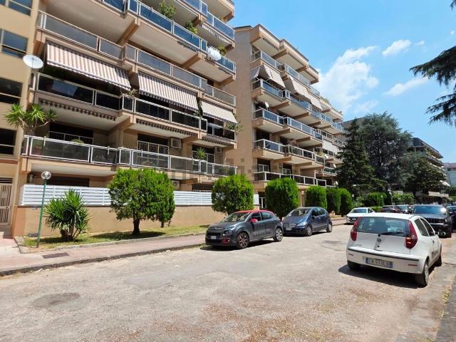 Appartamento in vendita a Centro Storico, Caserta