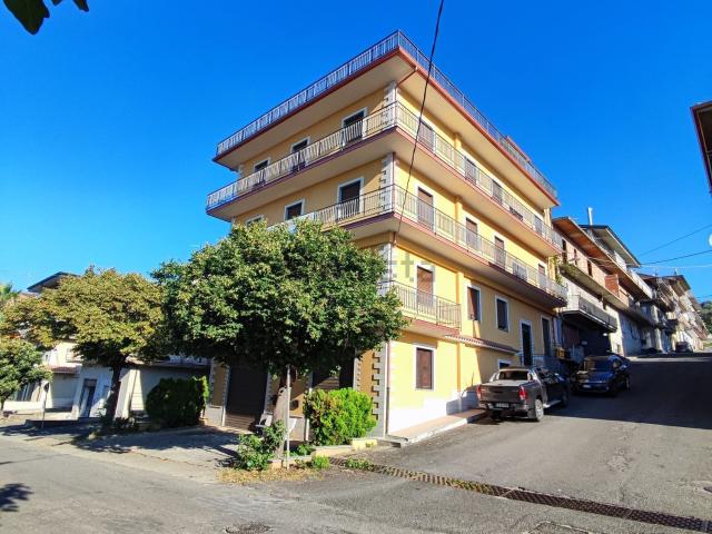 Appartamento in vendita a Calabria, Vibo Valentia