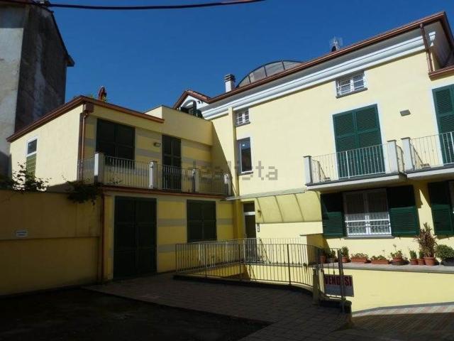 Appartamento in vendita a La Spezia, Liguria
