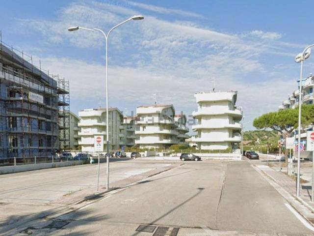 Appartamento in vendita a Tortoreto, Teramo