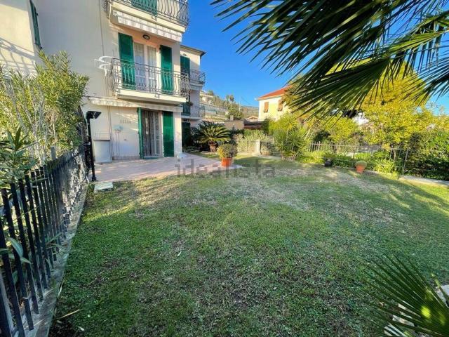 Appartamento in vendita a Riva Ligure, Liguria