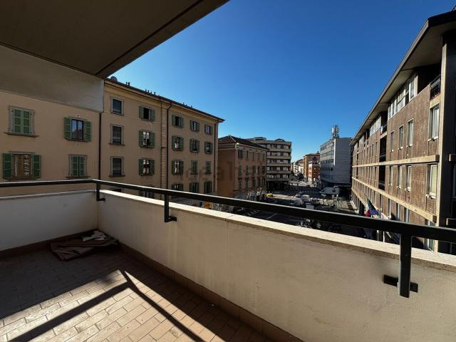 Appartamento in vendita a Bergamo