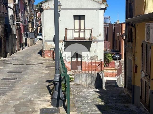 Appartamento in vendita a Reitano, Sicilia