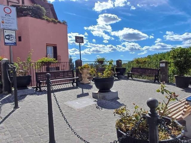 Appartamento in vendita a Latera, Lazio